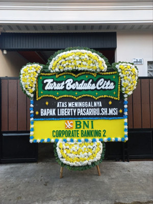 Papan Bunga Duka di Pisangan Timur
