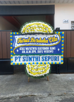 Papan Bunga Duka di Pisangan Timur